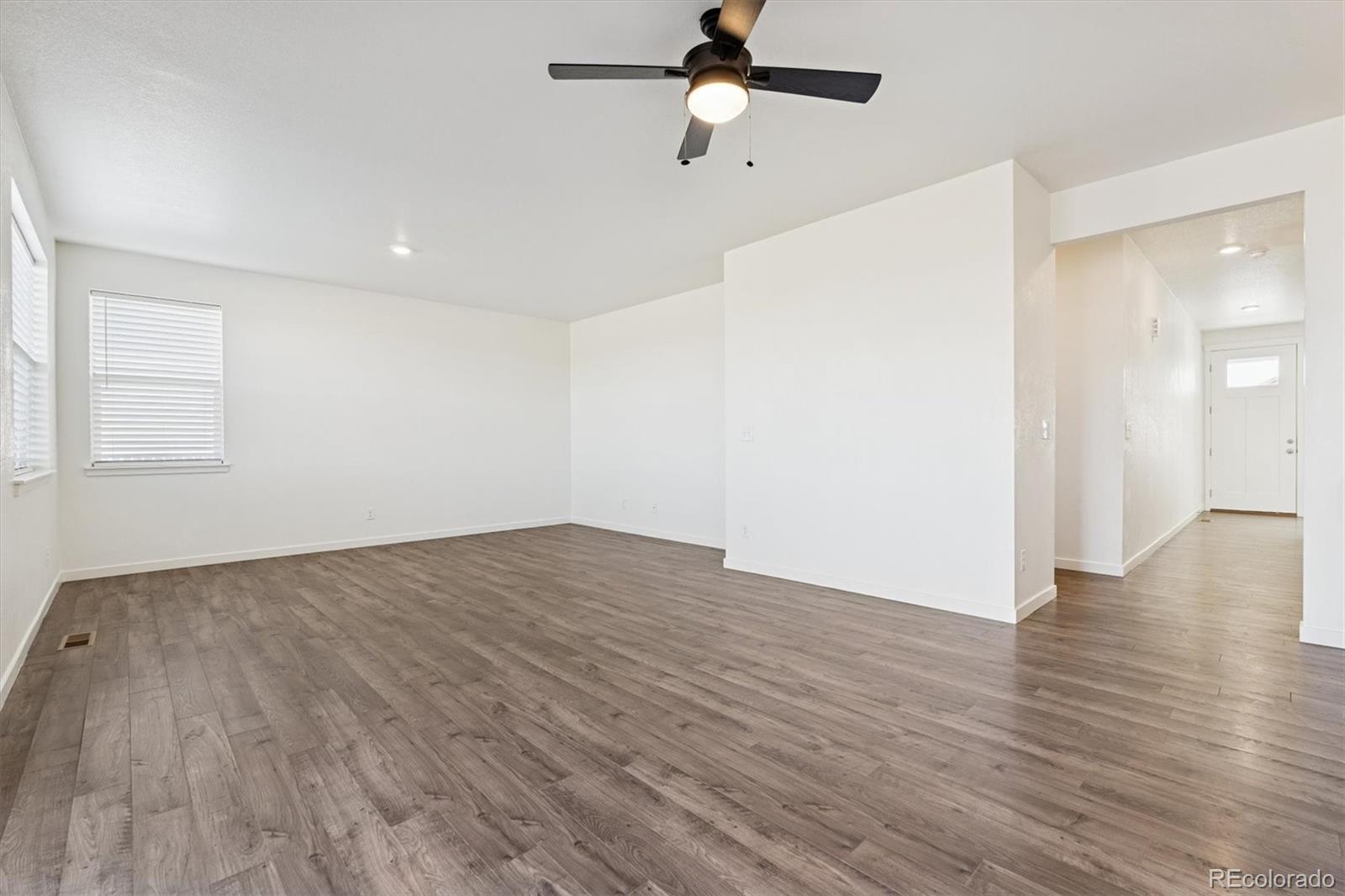 MLS Image #5 for 2425  mountain sky drive,fort lupton, Colorado
