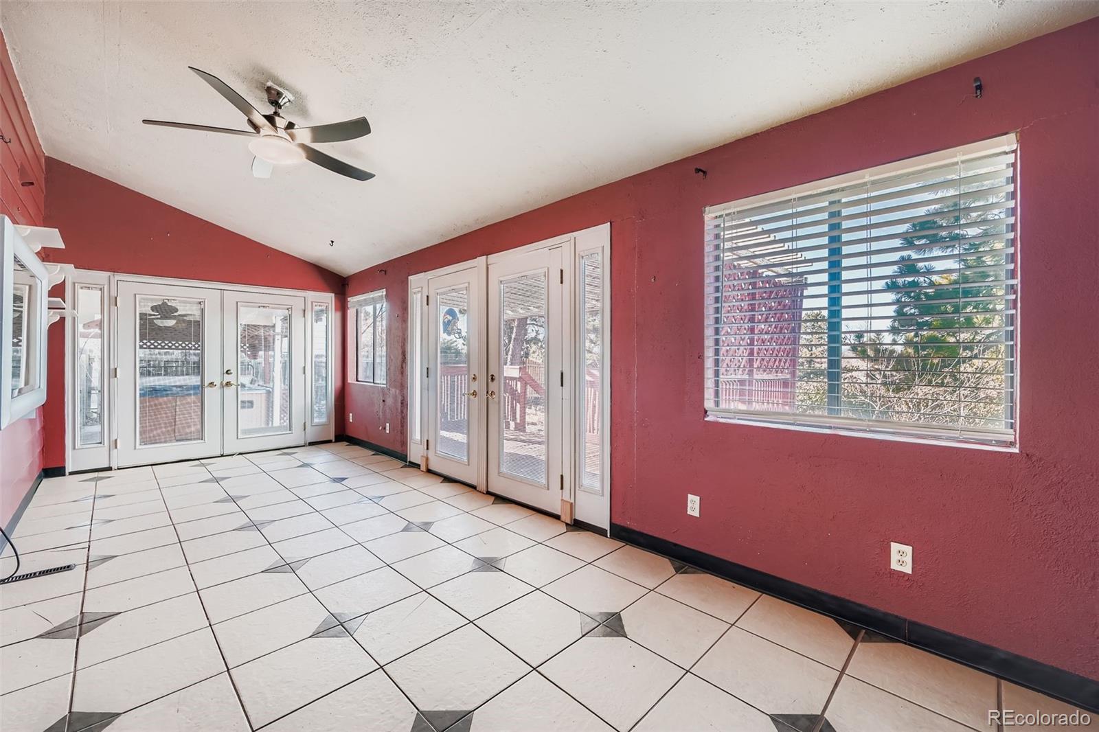 MLS Image #15 for 4005 s pitkin way,aurora, Colorado