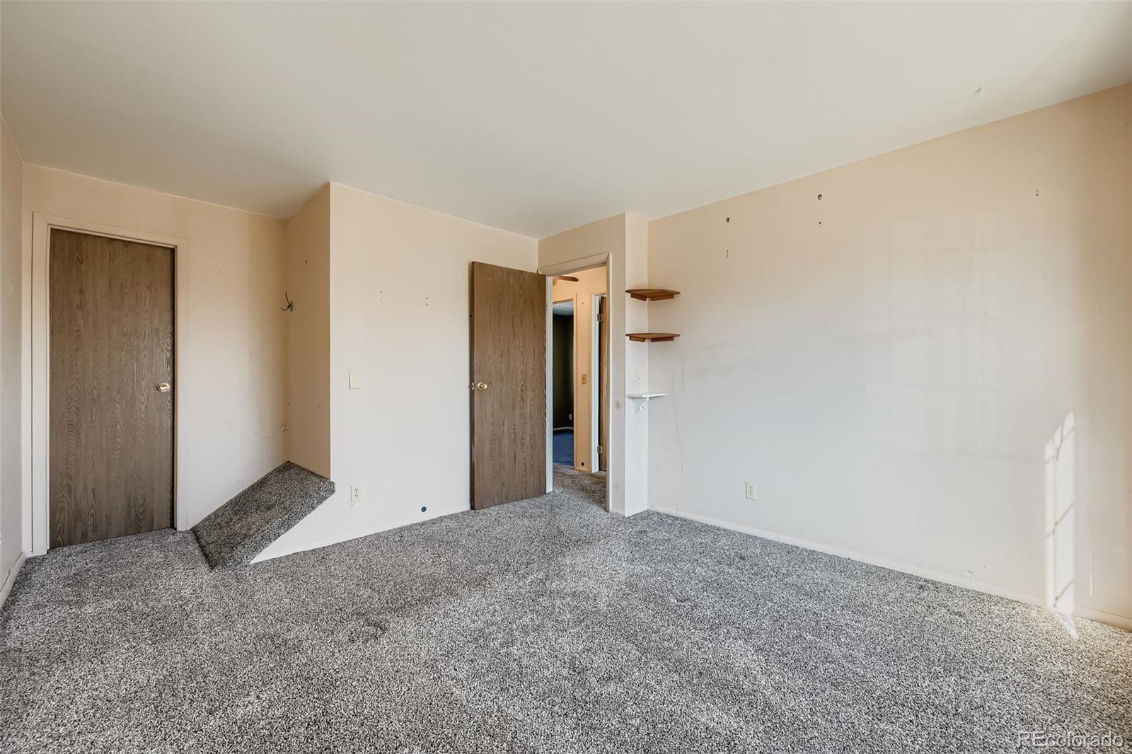 MLS Image #8 for 4005 s pitkin way,aurora, Colorado