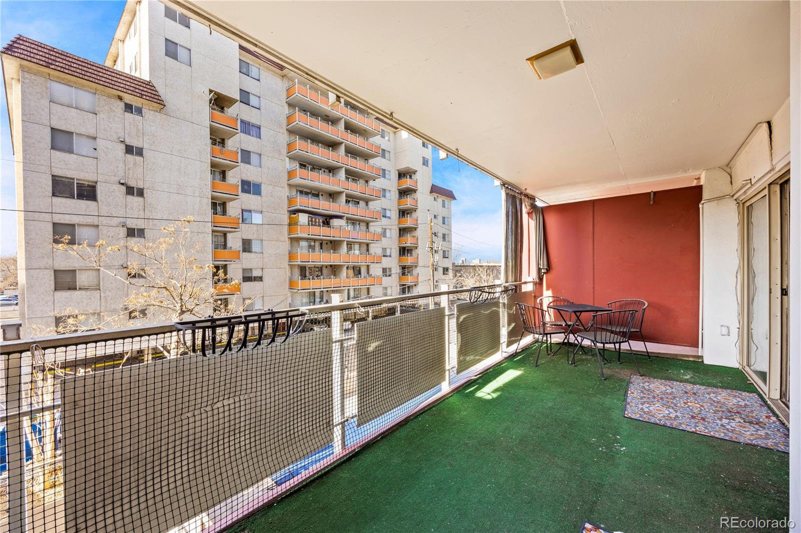 MLS Image #15 for 1121  albion street 305,denver, Colorado