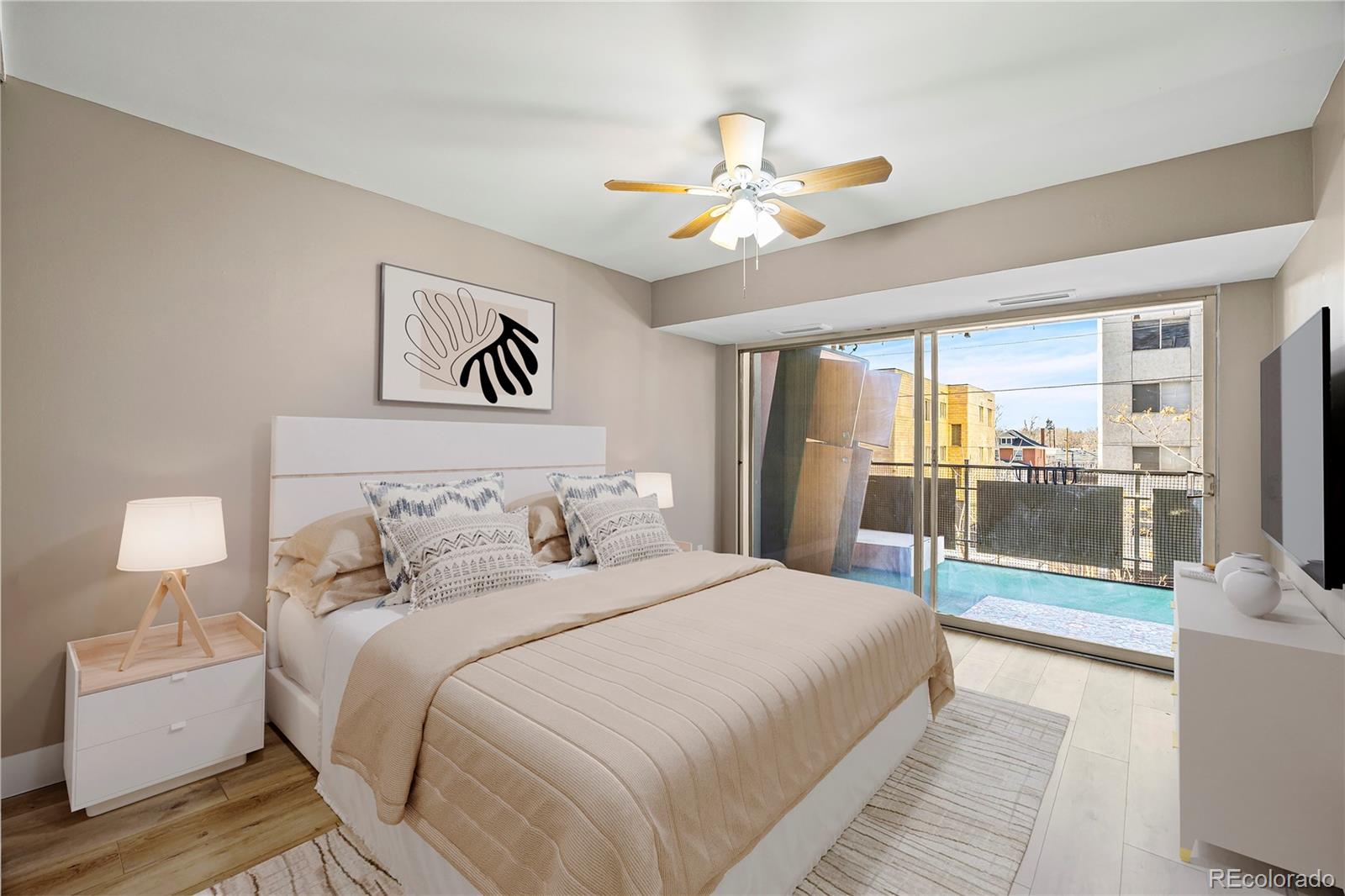 MLS Image #2 for 1121  albion street 305,denver, Colorado