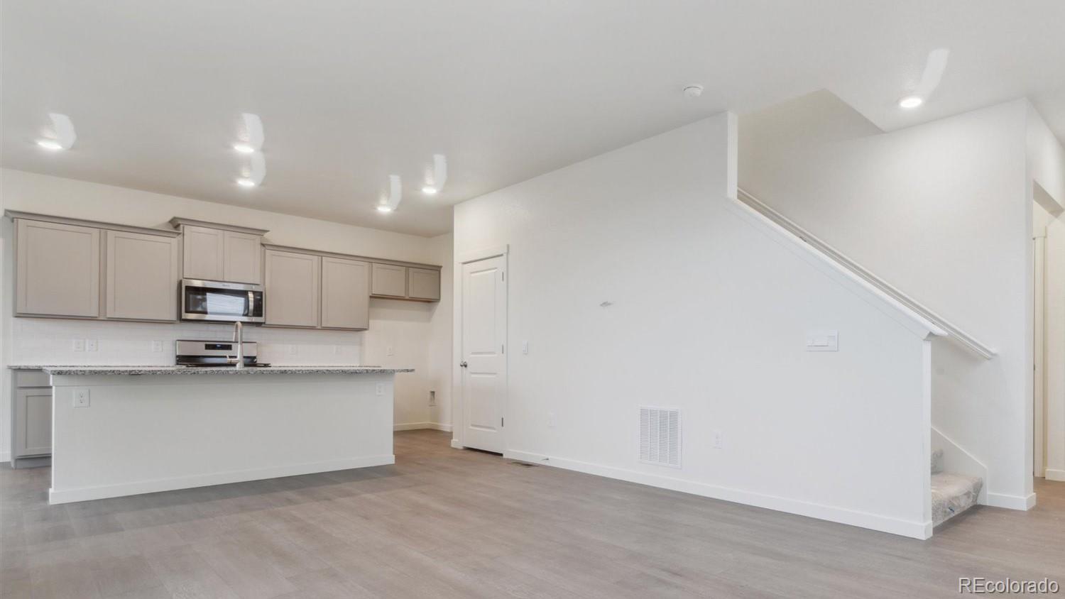 MLS Image #9 for 1554  plata street,lochbuie, Colorado