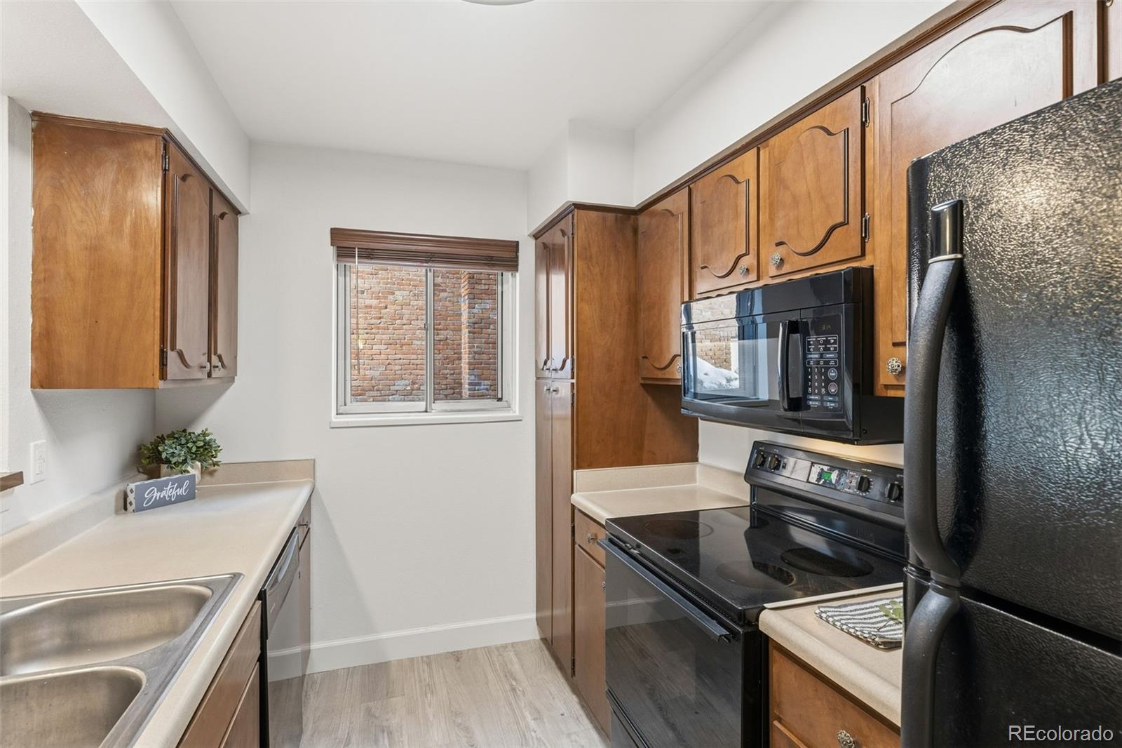 MLS Image #10 for 2902  airport road 136,colorado springs, Colorado