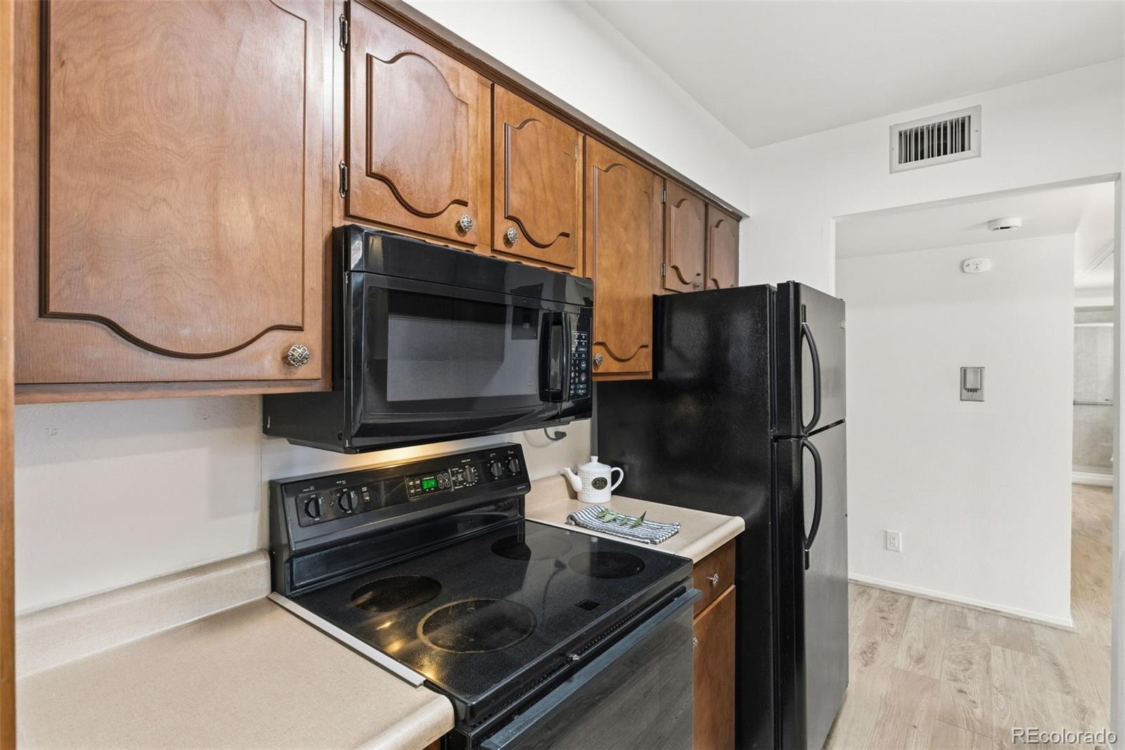 MLS Image #11 for 2902  airport road 136,colorado springs, Colorado