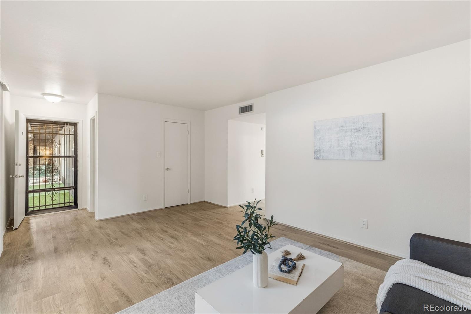 MLS Image #3 for 2902  airport road 136,colorado springs, Colorado