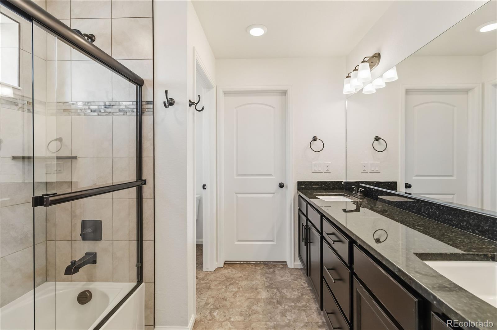 MLS Image #18 for 26248 e maple drive,aurora, Colorado
