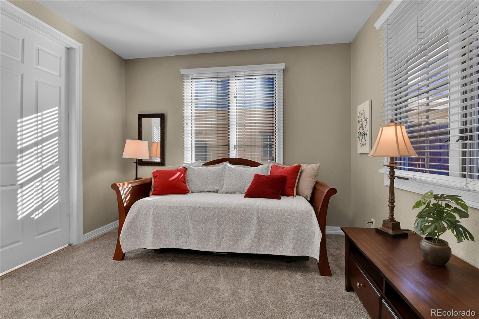 MLS Image #23 for 110 s jackson street 1d,denver, Colorado