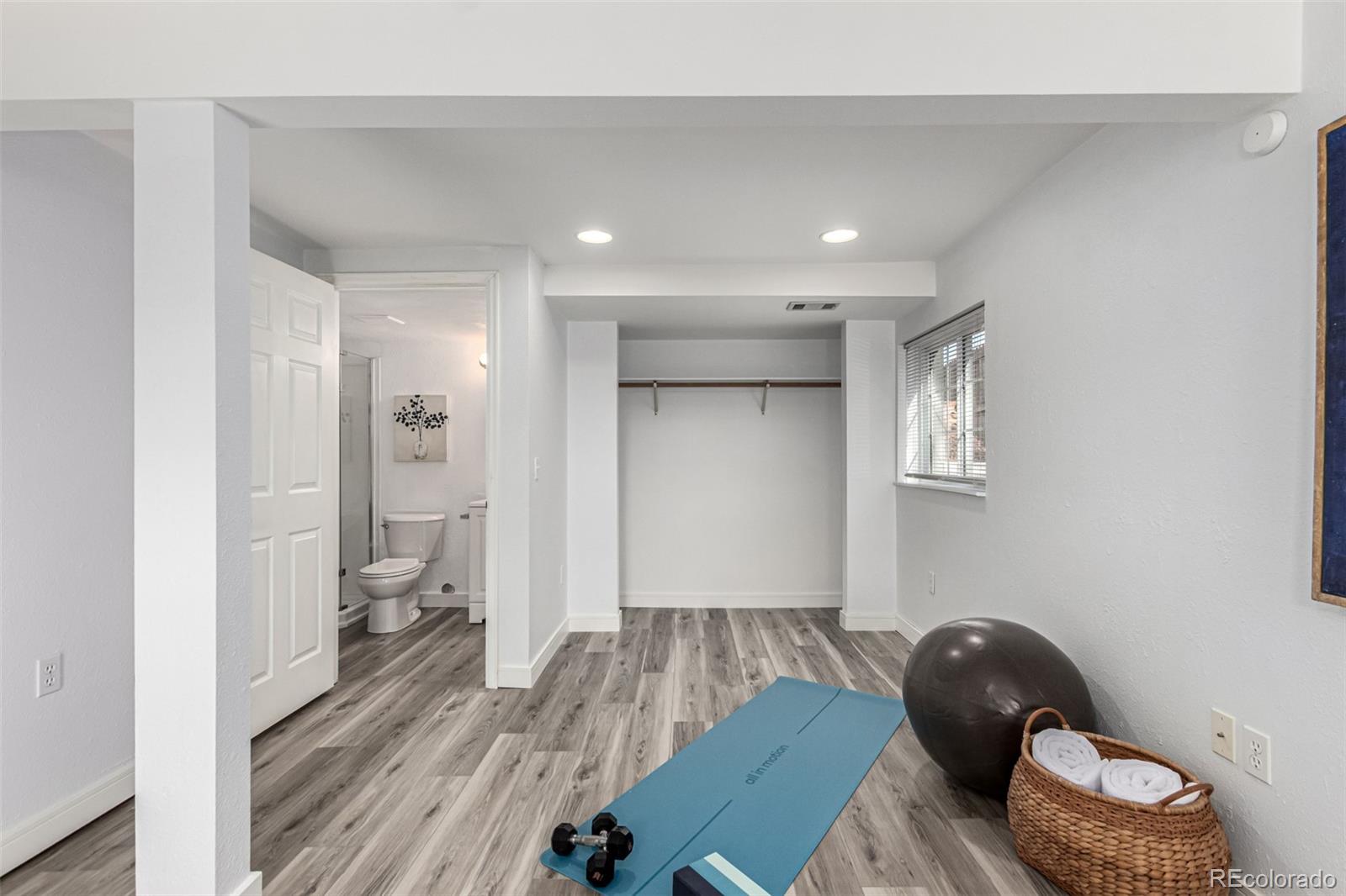 MLS Image #22 for 8813 w 86th avenue,arvada, Colorado