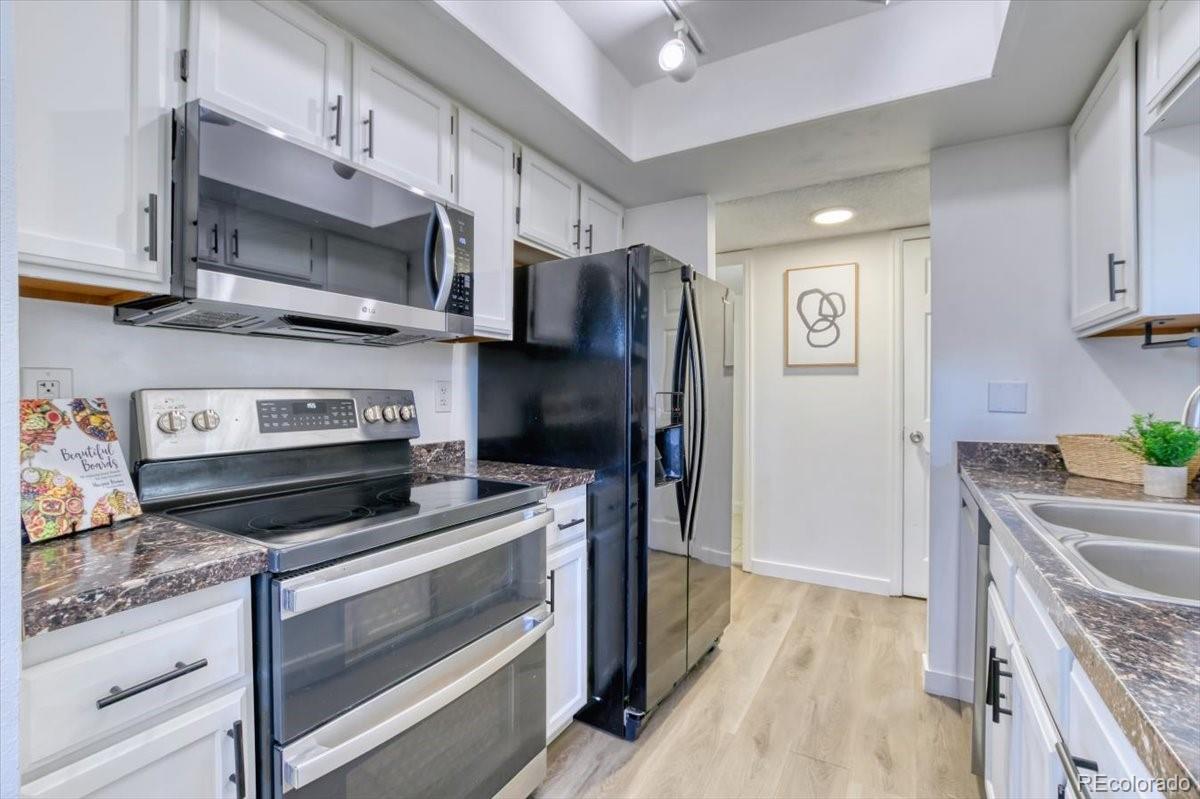 MLS Image #4 for 4333 s andes way 103,aurora, Colorado