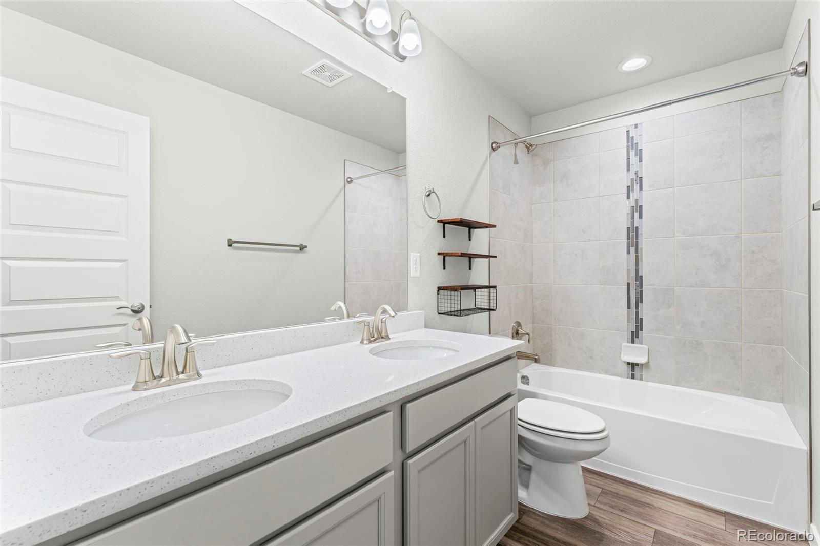 MLS Image #16 for 245  chipeta way,lochbuie, Colorado