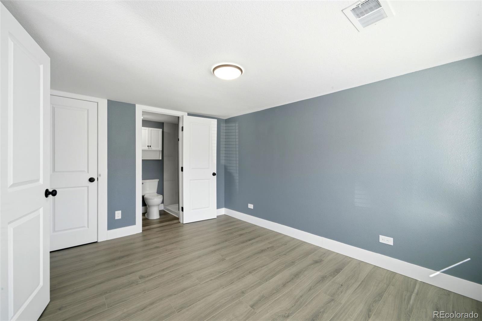MLS Image #16 for 4933  steele street,denver, Colorado