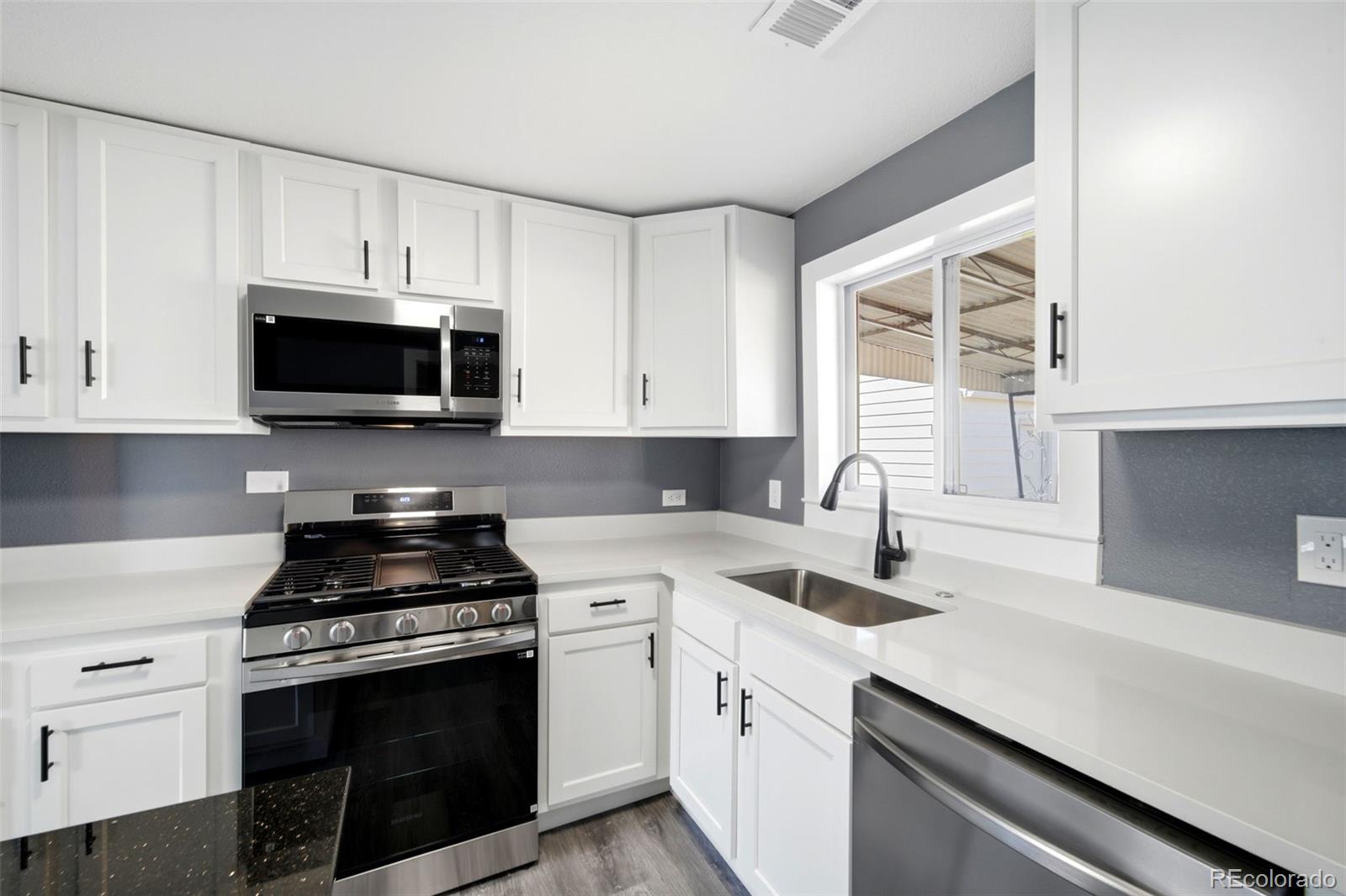 MLS Image #9 for 4933  steele street,denver, Colorado