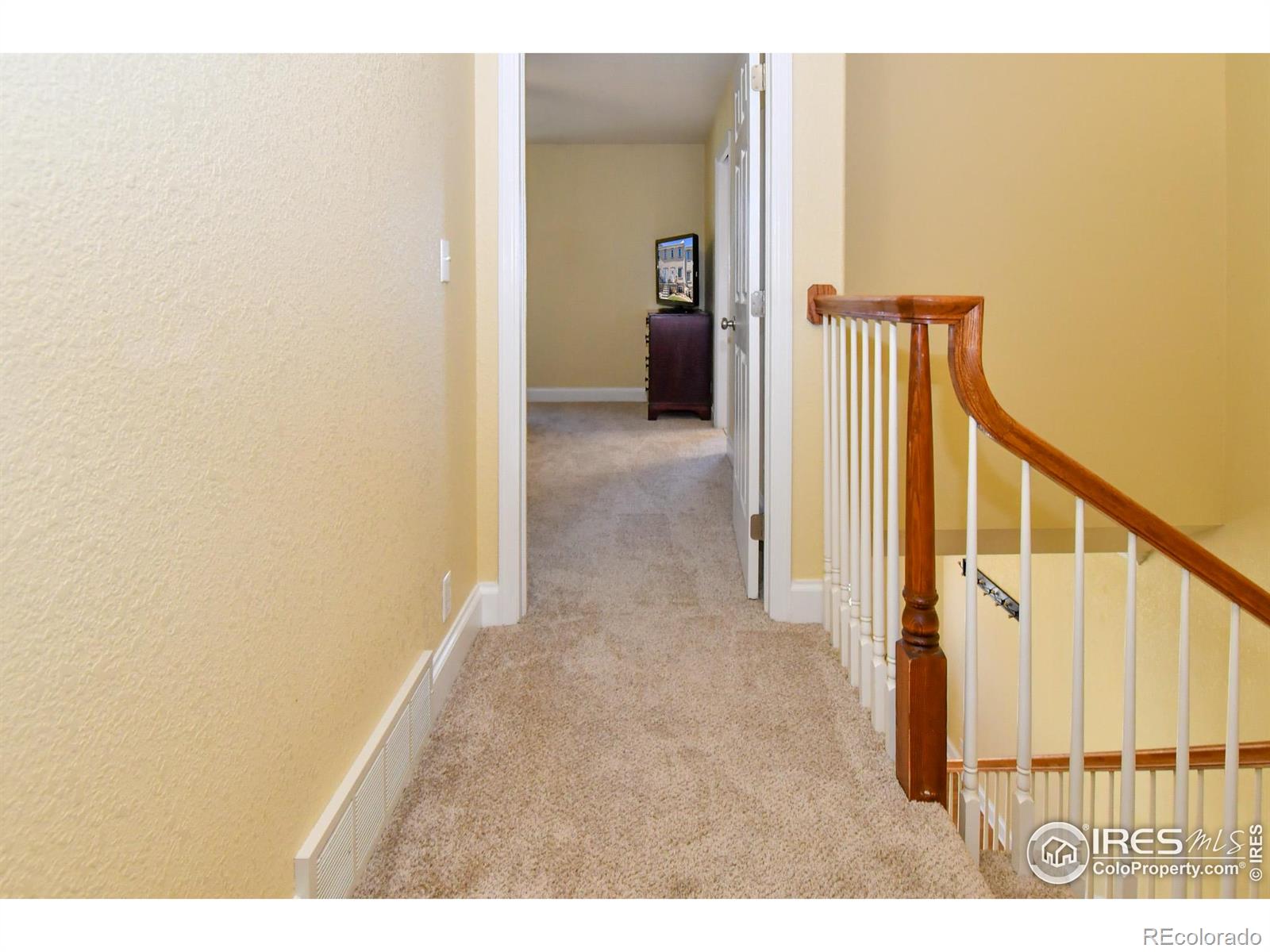 MLS Image #14 for 455  saint charles place,johnstown, Colorado