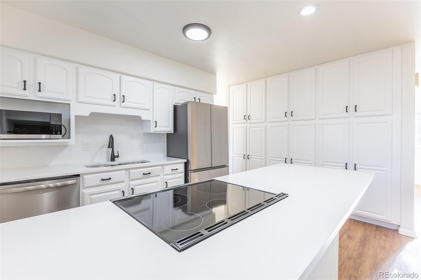 MLS Image #8 for 3159 s sedalia way,aurora, Colorado
