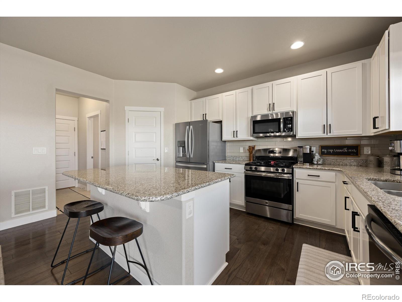 MLS Image #11 for 946  tail water drive,windsor, Colorado