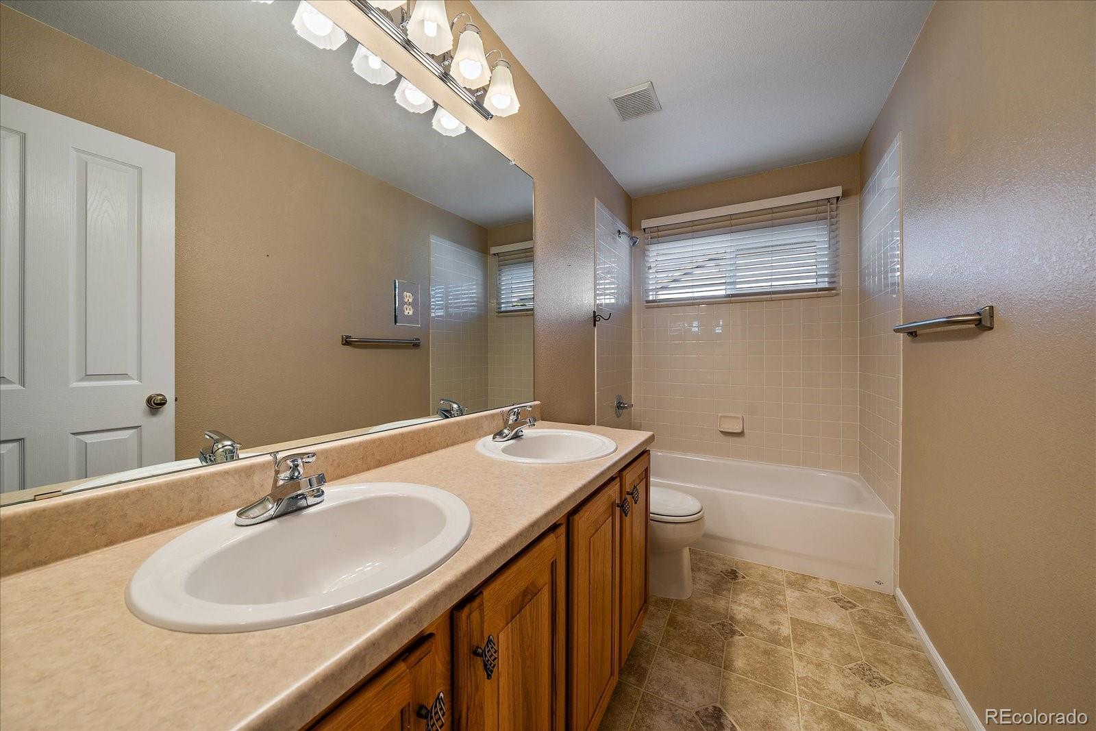 MLS Image #31 for 10582  ashfield street,highlands ranch, Colorado