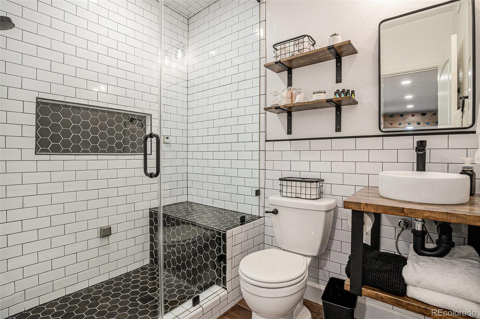 MLS Image #23 for 8052 e 49th place,denver, Colorado
