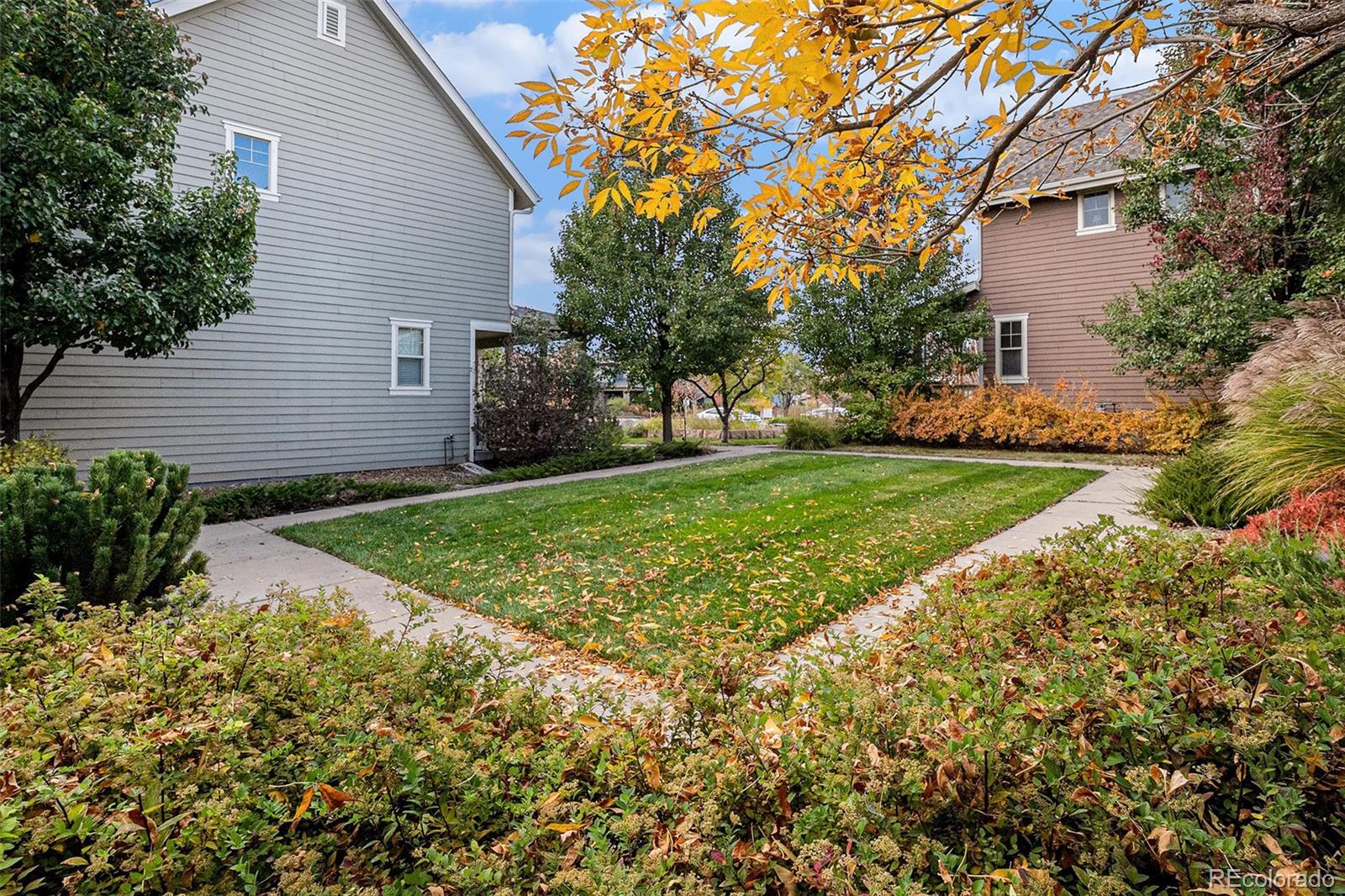 MLS Image #33 for 8052 e 49th place,denver, Colorado