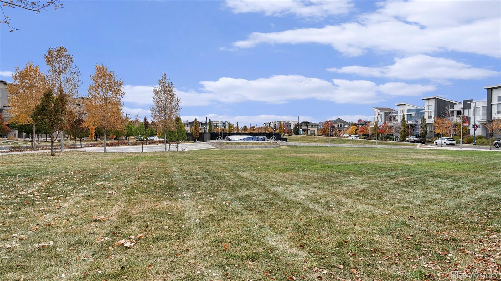 MLS Image #36 for 8052 e 49th place,denver, Colorado