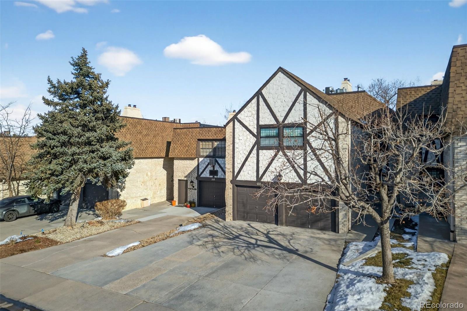 MLS Image #2 for 4250 s olive street 111,denver, Colorado