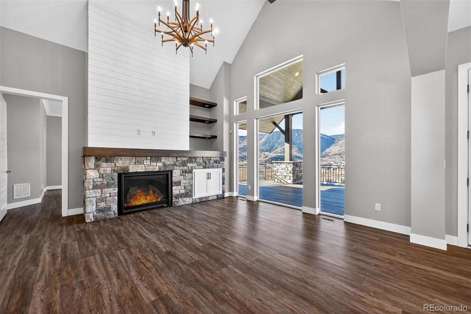 MLS Image #14 for 4006  mesa top drive,monument, Colorado