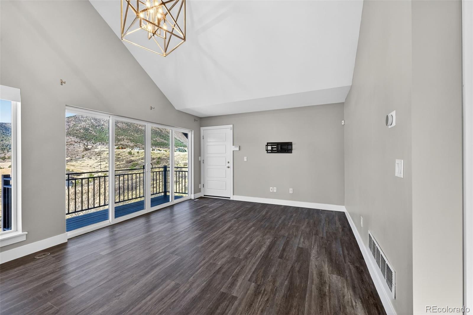MLS Image #33 for 4006  mesa top drive,monument, Colorado