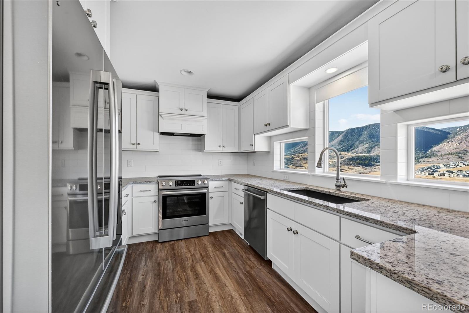 MLS Image #36 for 4006  mesa top drive,monument, Colorado