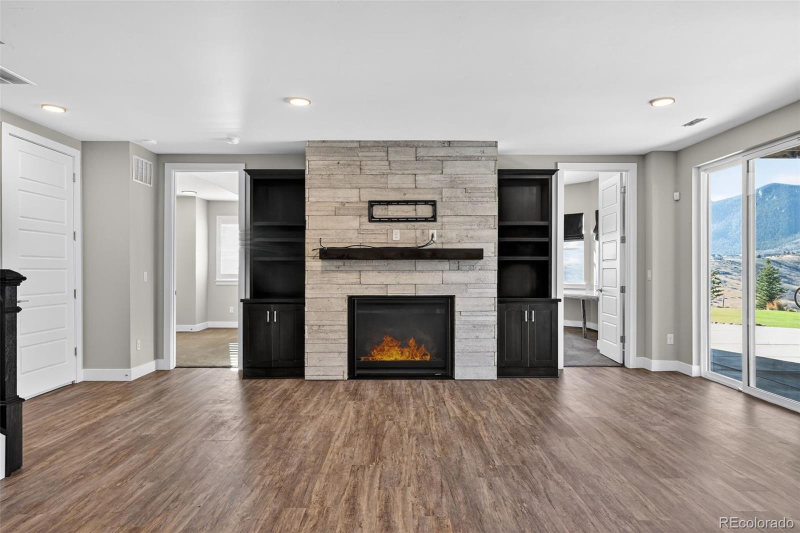 MLS Image #45 for 4006  mesa top drive,monument, Colorado