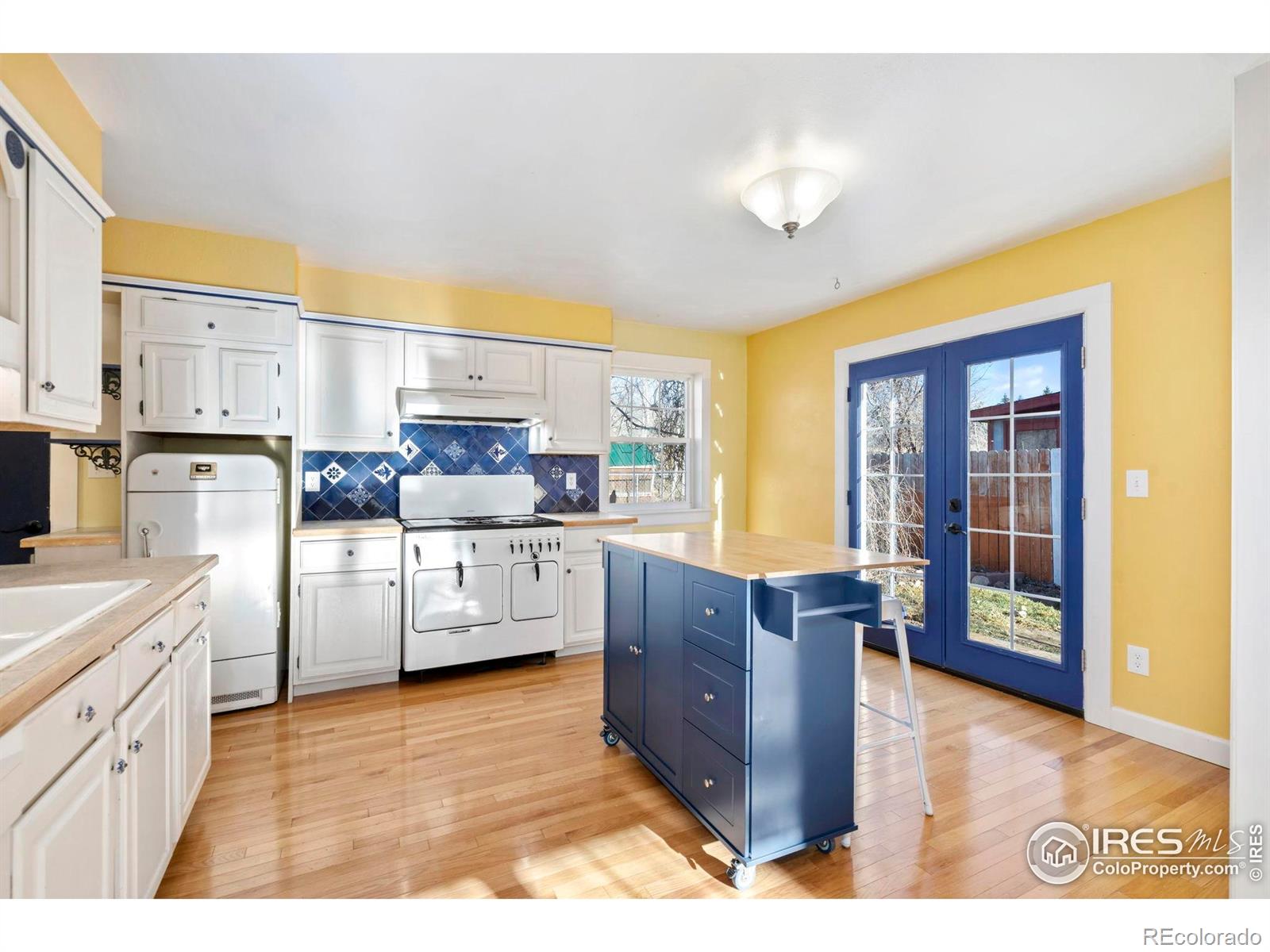 MLS Image #10 for 2720  alan street,fort collins, Colorado