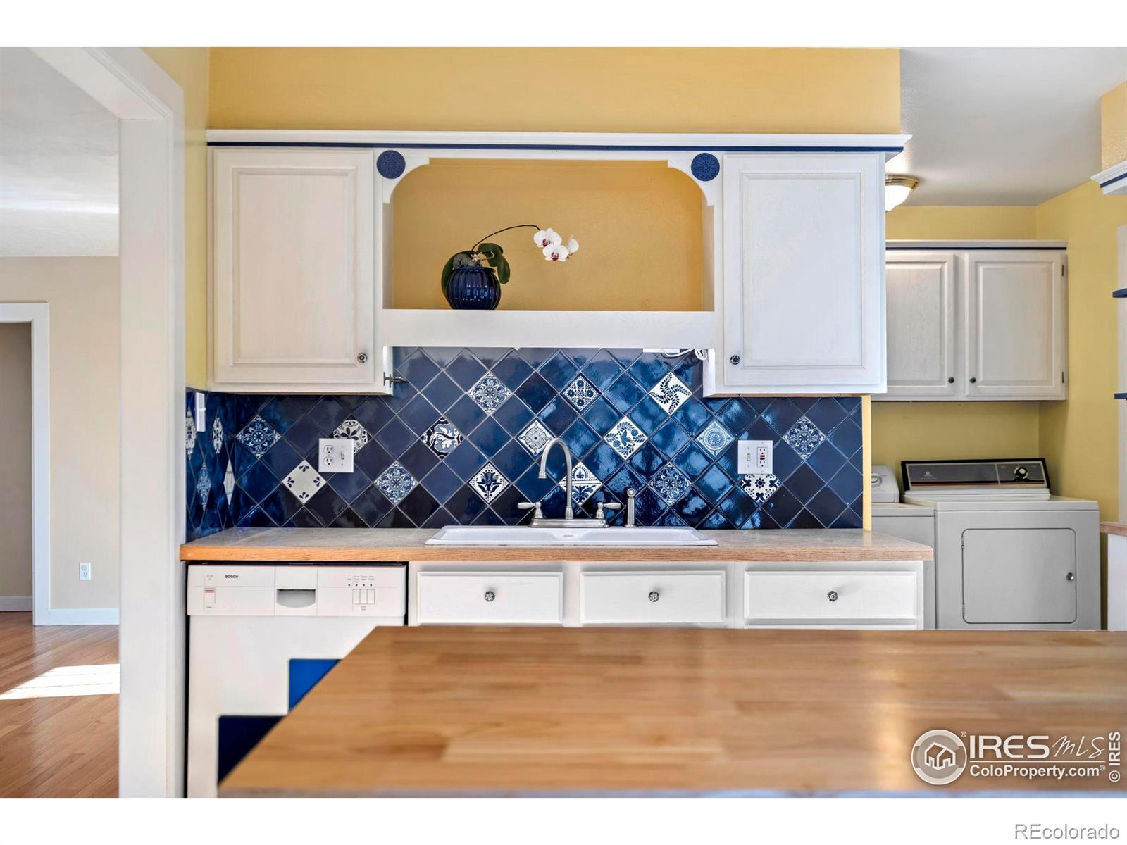MLS Image #12 for 2720  alan street,fort collins, Colorado