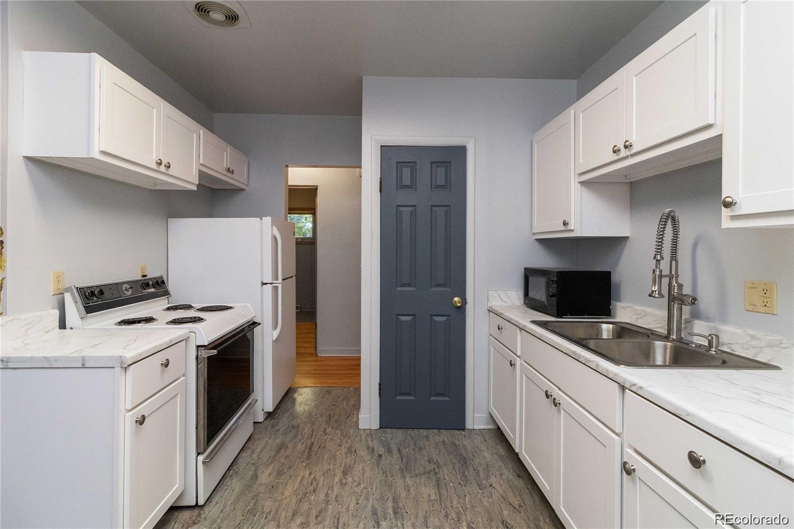 MLS Image #6 for 5567 e asbury avenue,denver, Colorado