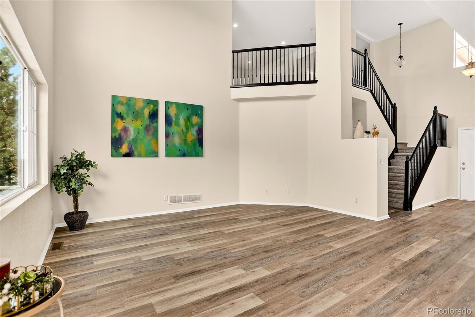 MLS Image #5 for 465 n flat rock street,aurora, Colorado