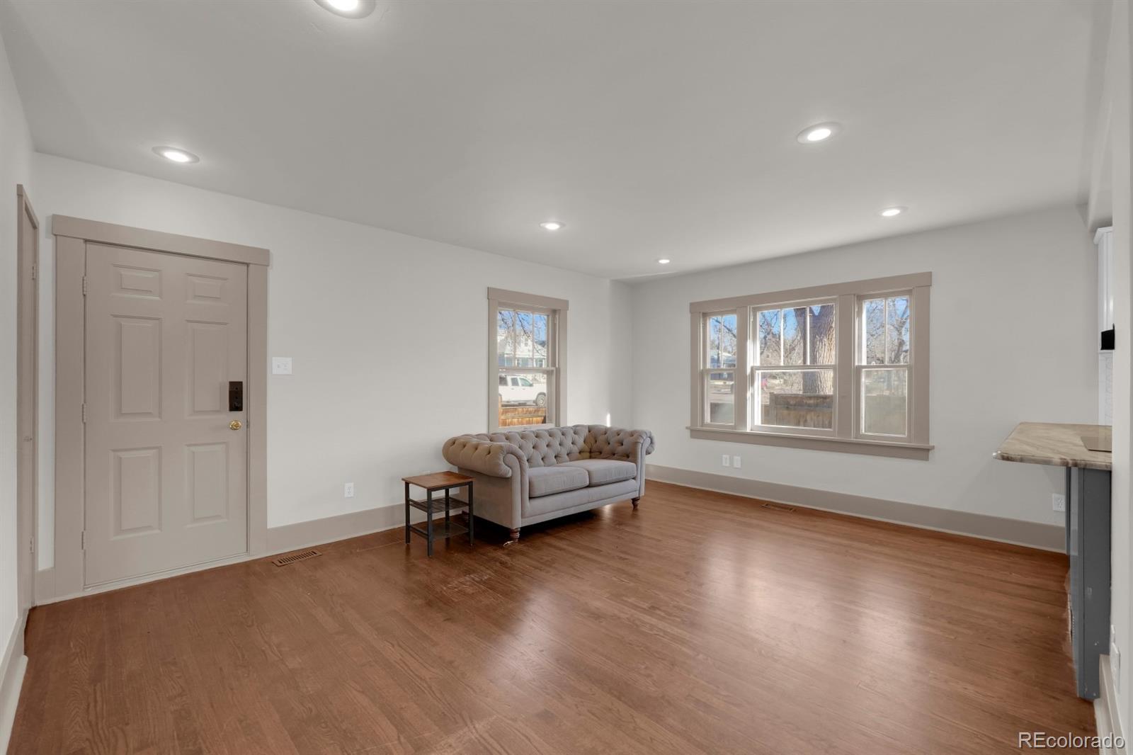 MLS Image #13 for 1225 e platte avenue,colorado springs, Colorado