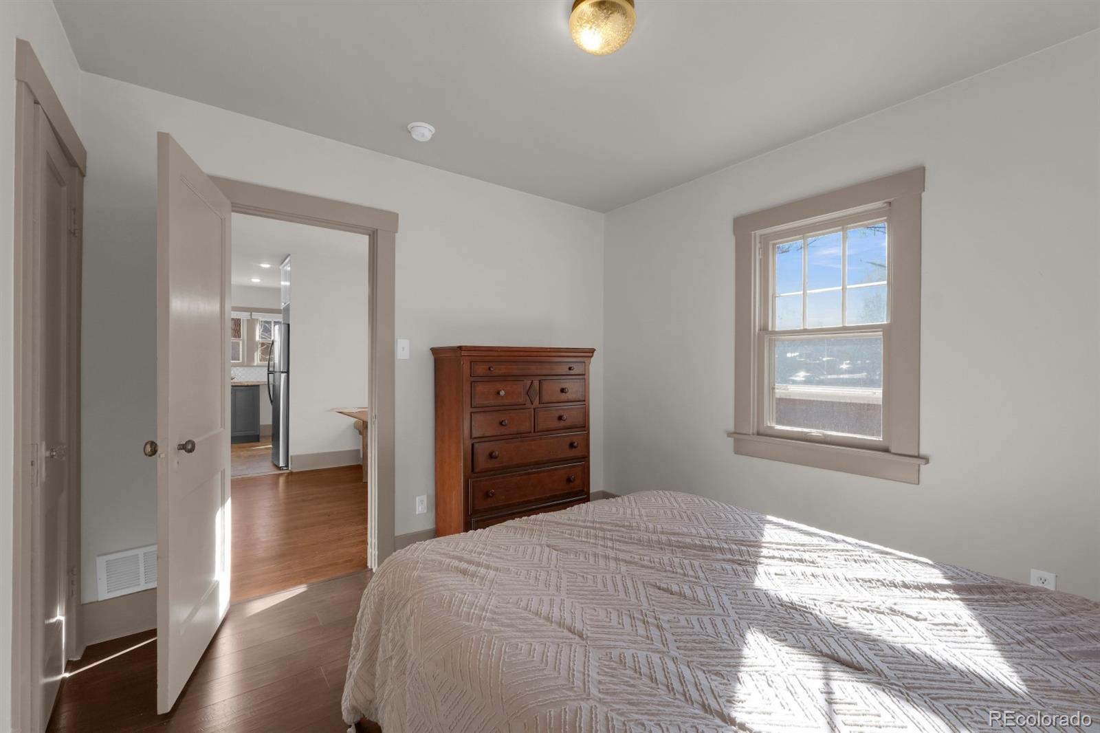 MLS Image #16 for 1225 e platte avenue,colorado springs, Colorado