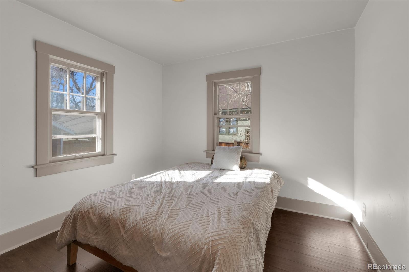 MLS Image #17 for 1225 e platte avenue,colorado springs, Colorado