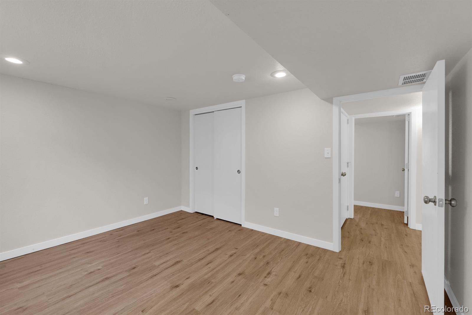 MLS Image #27 for 1225 e platte avenue,colorado springs, Colorado