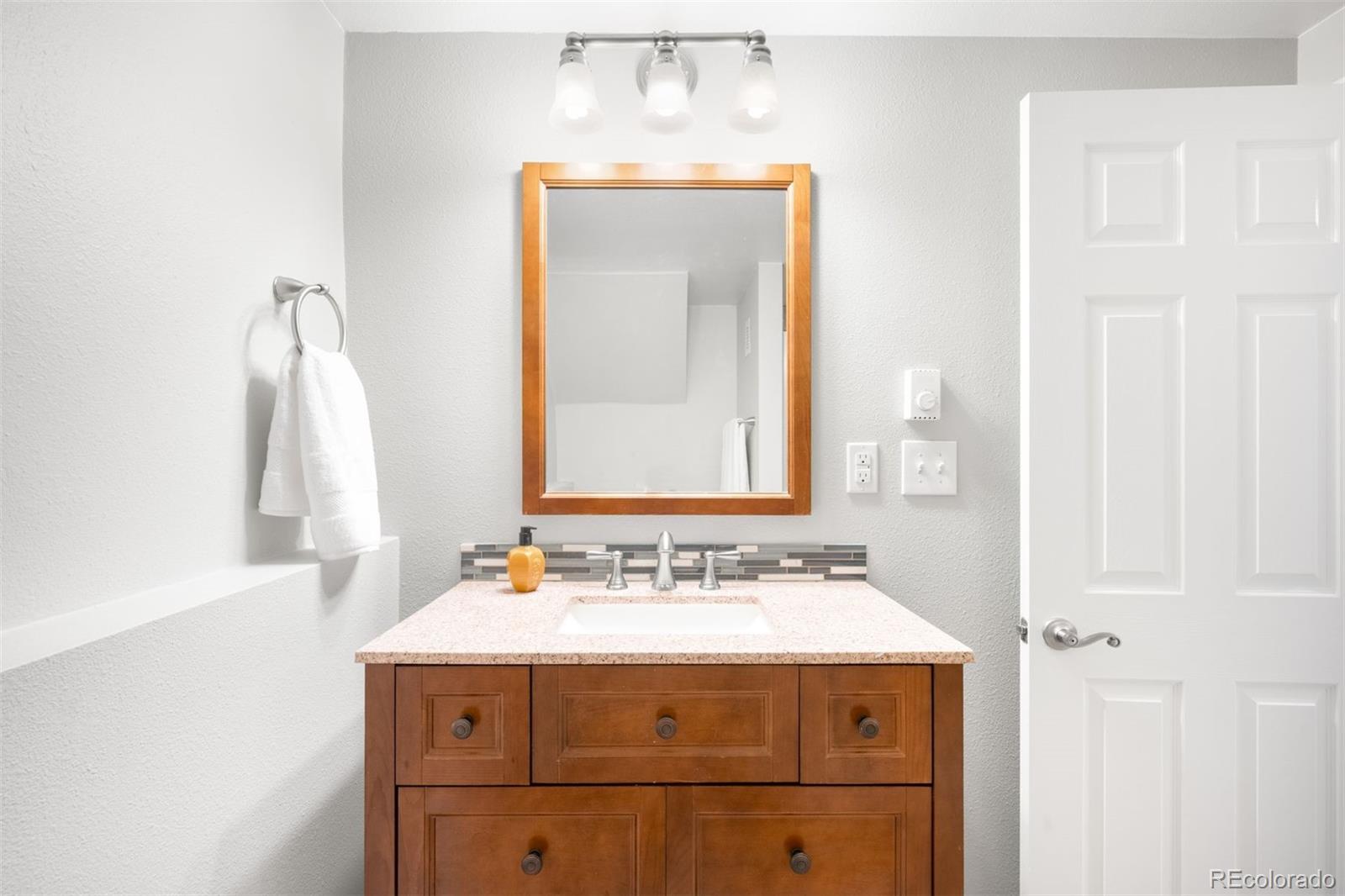 MLS Image #22 for 2986  grove street,denver, Colorado