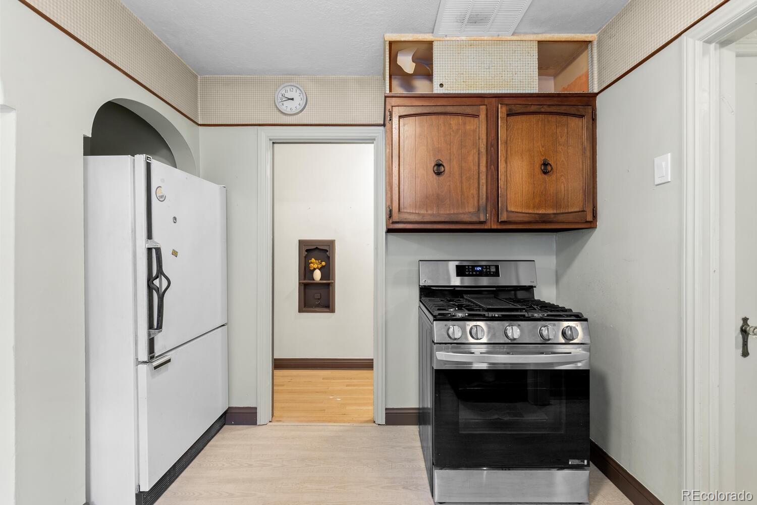 MLS Image #15 for 390  dexter street,denver, Colorado