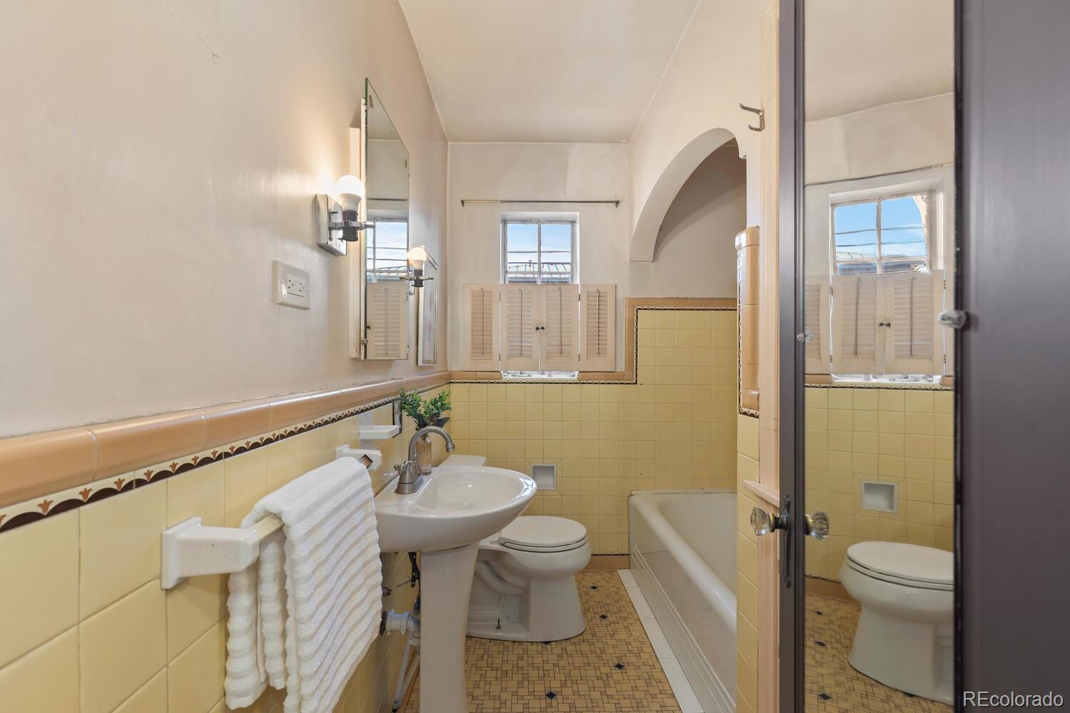 MLS Image #20 for 390  dexter street,denver, Colorado