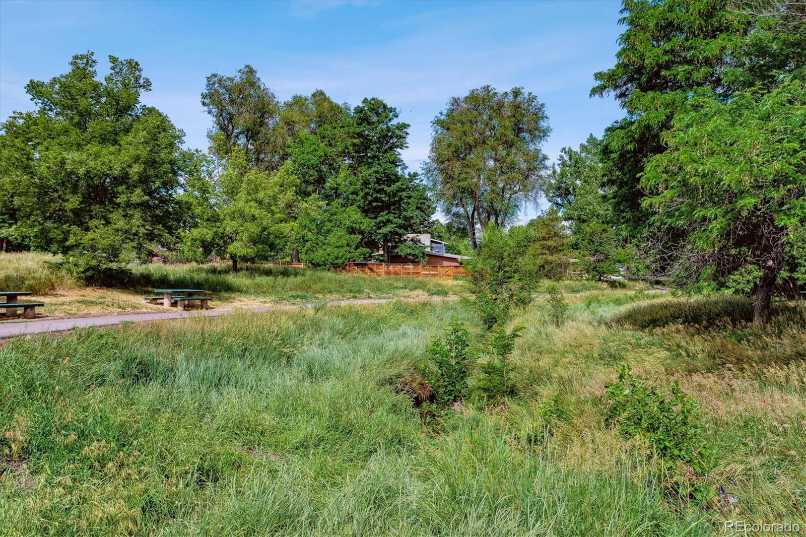 MLS Image #27 for 2520 s jackson street,denver, Colorado