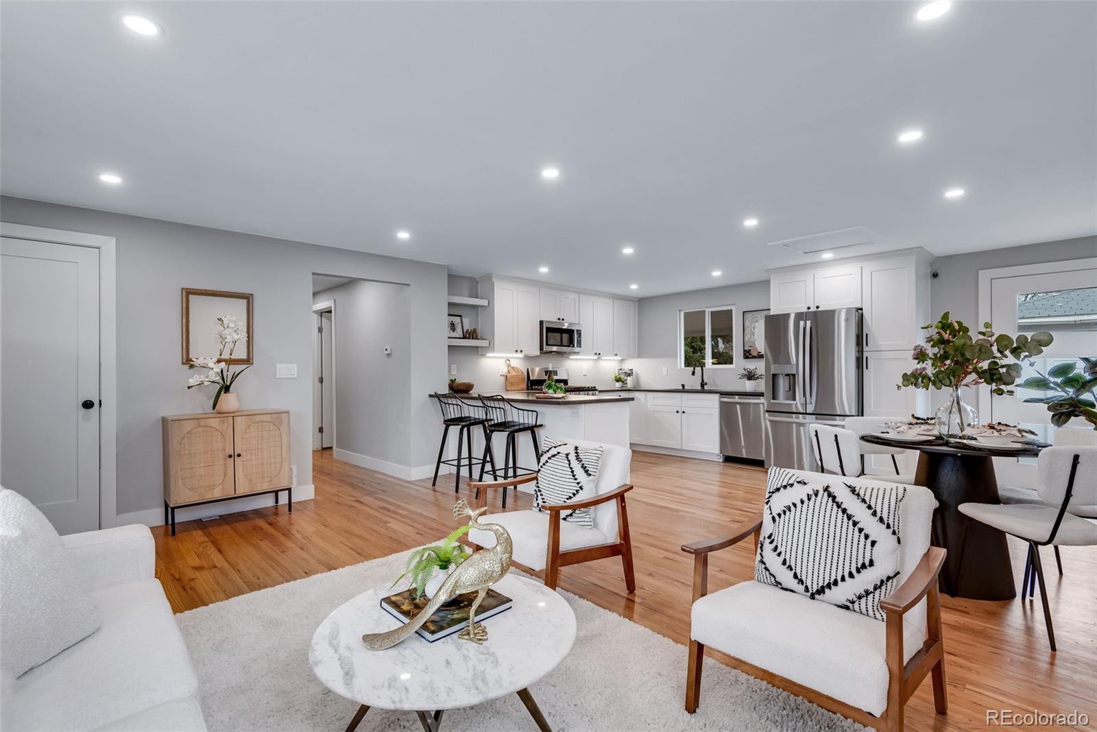 MLS Image #5 for 2716 s irving street,denver, Colorado