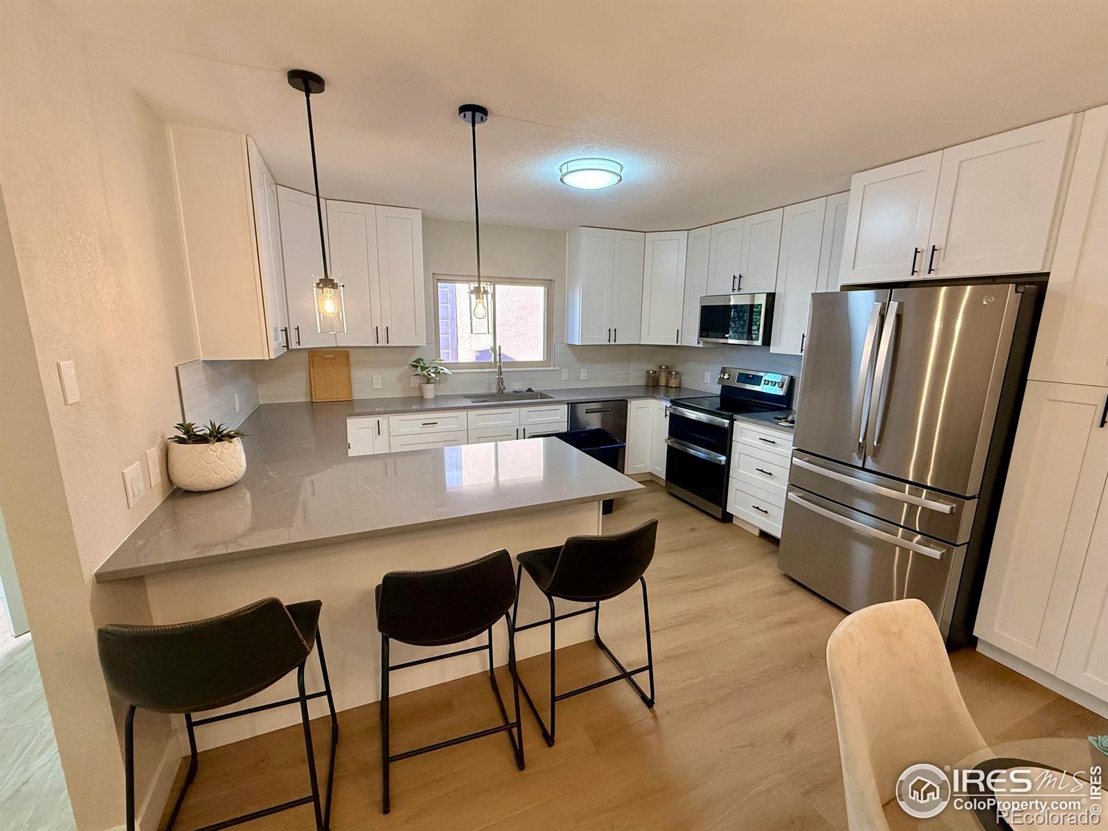 MLS Image #1 for 3319  mountain view avenue,longmont, Colorado