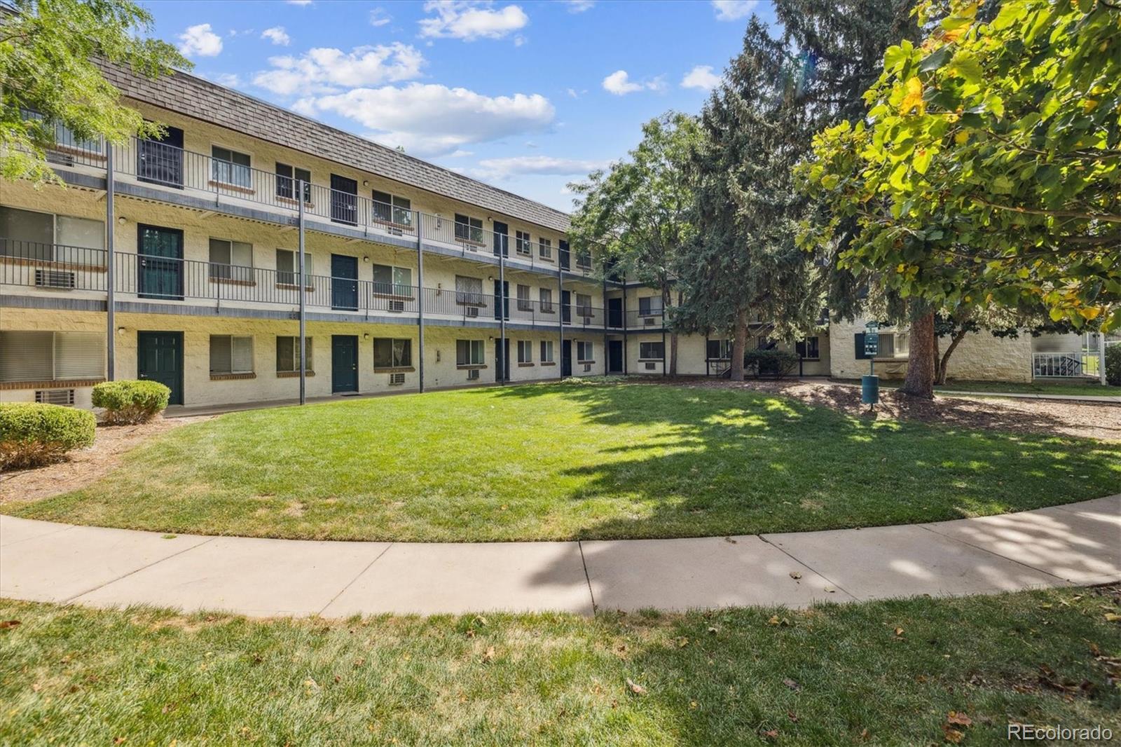 MLS Image #1 for 2225 s jasmine street 102,denver, Colorado