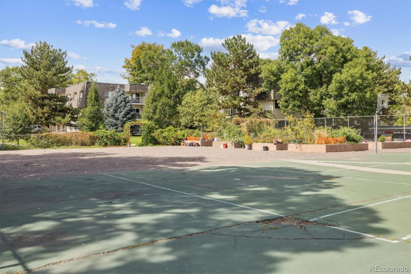 MLS Image #21 for 2225 s jasmine street 102,denver, Colorado