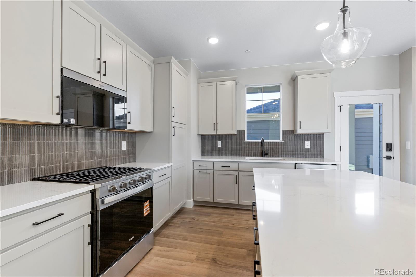MLS Image #6 for 1919  chestnut avenue,erie, Colorado