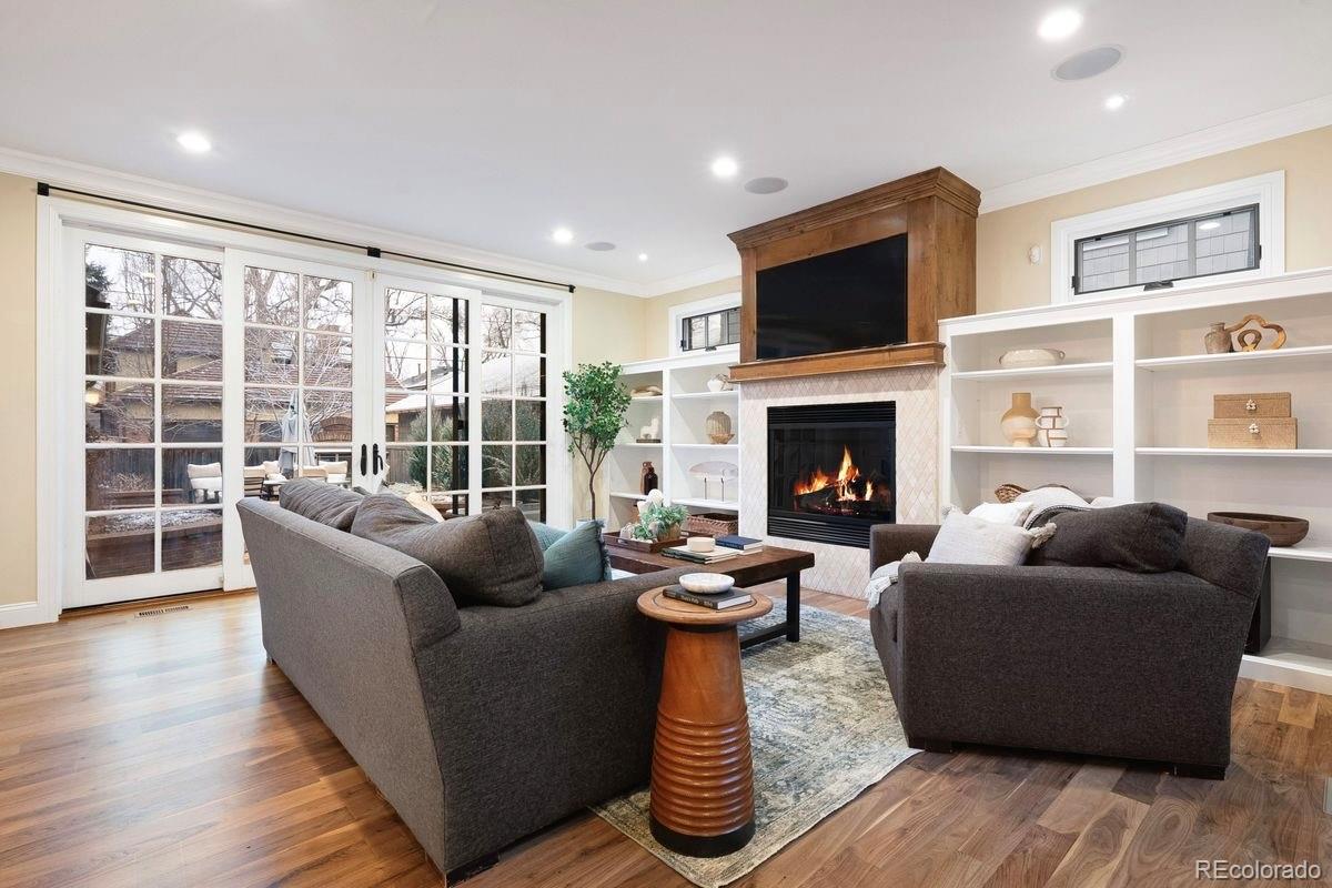 MLS Image #11 for 2312 s fillmore street,denver, Colorado