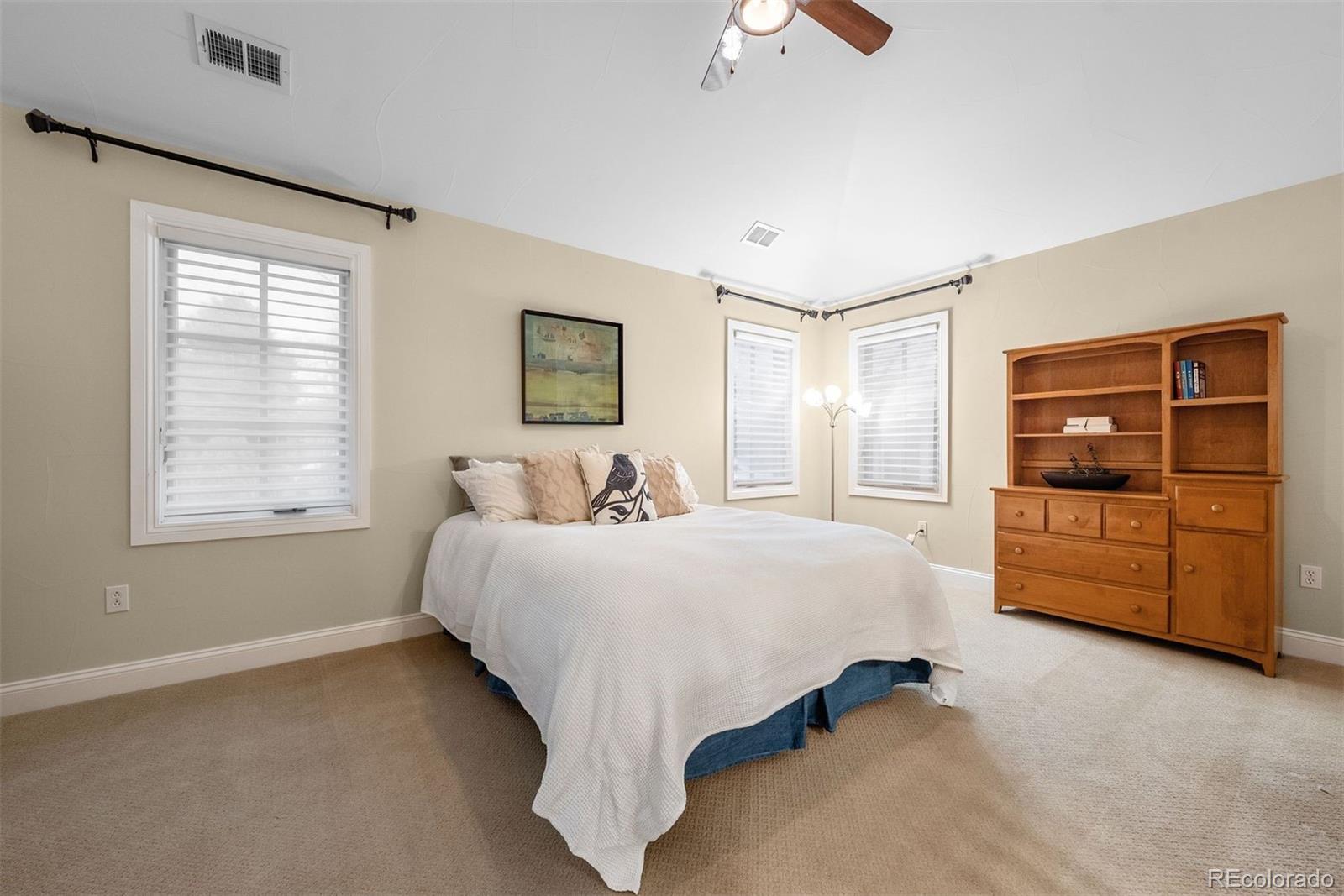 MLS Image #27 for 2312 s fillmore street,denver, Colorado