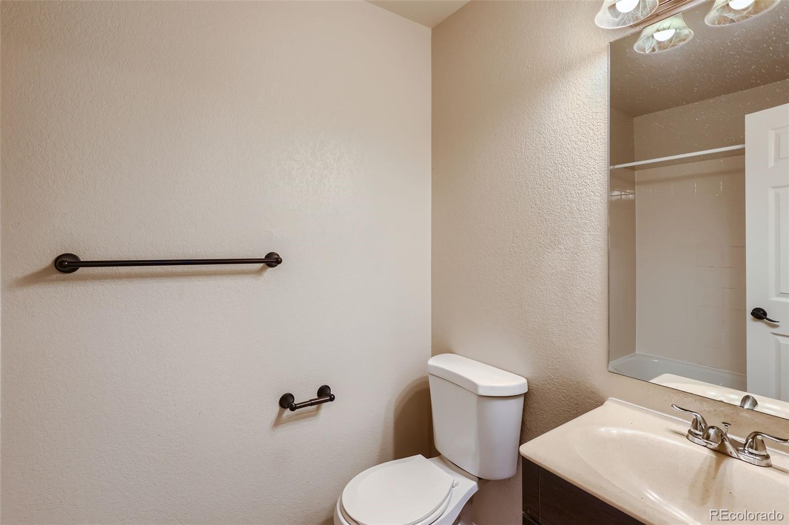 MLS Image #13 for 1127 s ventura circle c,aurora, Colorado