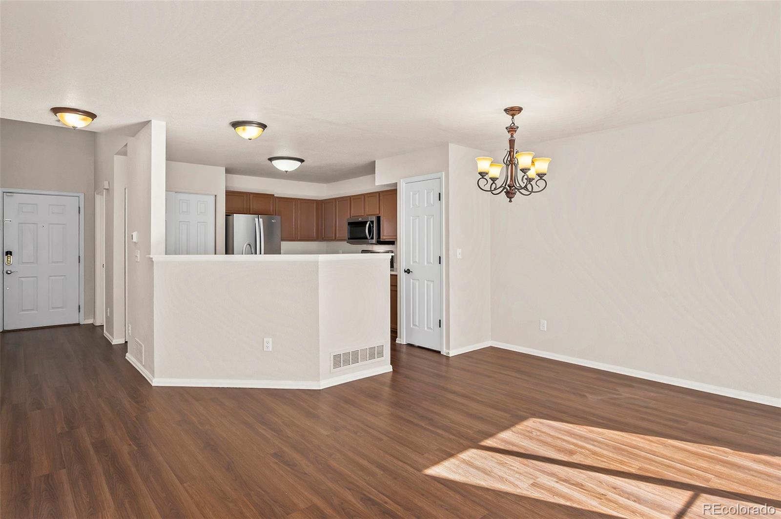 MLS Image #4 for 1127 s ventura circle c,aurora, Colorado