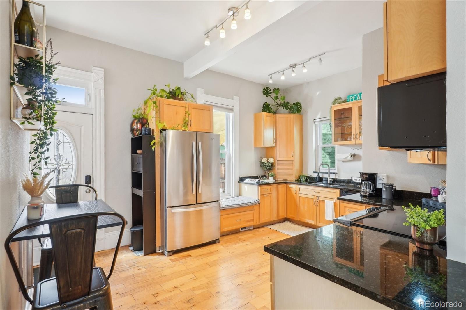 MLS Image #4 for 953  kalamath street,denver, Colorado